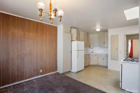 Kitchen - 900 Avalon Ave, San Francisco, CA 94112 photo 2 of 5