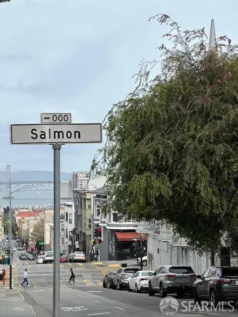 31 Salmon St, San Francisco, CA 94109