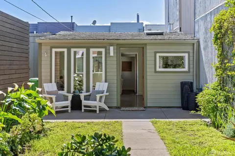 1553 Thomas Ave, San Francisco, CA 94124