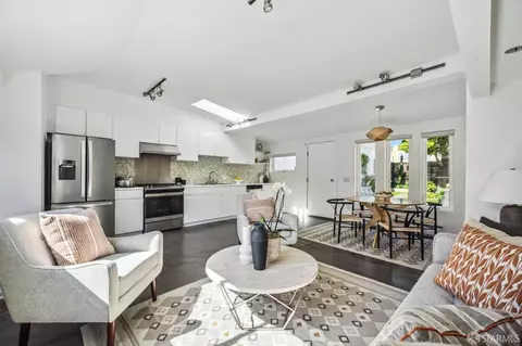 Dining - 1553 Thomas Ave, San Francisco, CA 94124 photo 1 of 3