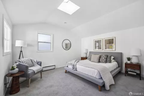 Bedroom - 1553 Thomas Ave, San Francisco, CA 94124 photo 1 of 2
