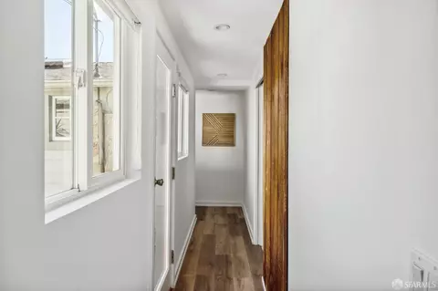 Entry Way - 1553 Thomas Ave, San Francisco, CA 94124 photo 1 of 1