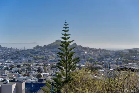 28 Harry St, San Francisco, CA 94131 photo 2