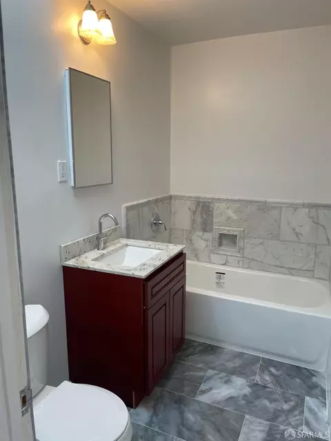 Bath - 263 Raymond Ave, San Francisco, CA 94134 photo 1 of 1