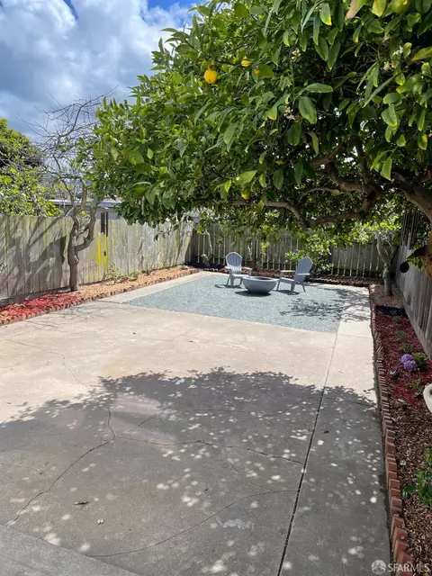 Exterior - 263 Raymond Ave, San Francisco, CA 94134 photo 1 of 10