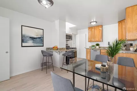 Dining - 263 Raymond Ave, San Francisco, CA 94134 photo 1 of 1