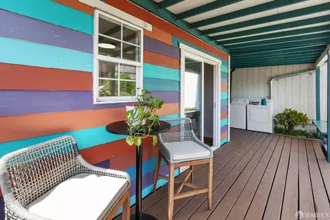 Exterior - 609 Paris St, San Francisco, CA 94112 photo 2 of 11