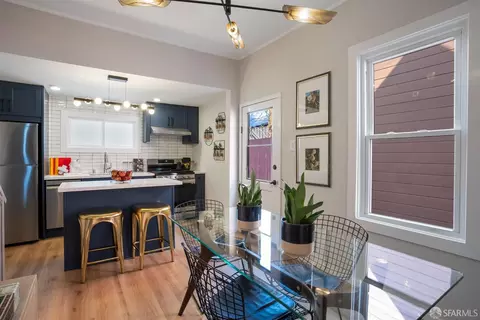 Dining - 146 Peralta Ave, San Francisco, CA 94110 photo 5 of 7