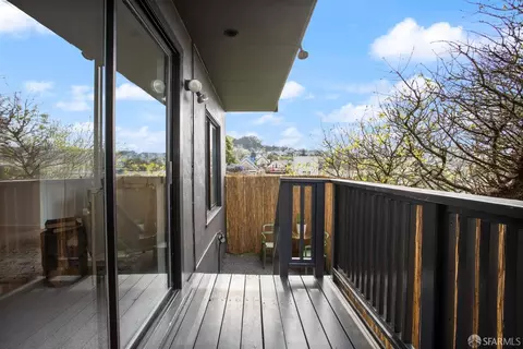 Exterior - 146 Peralta Ave, San Francisco, CA 94110 photo 1 of 23