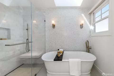 Bath - 130 Vasquez Ave, San Francisco, CA 94127 photo 5 of 10