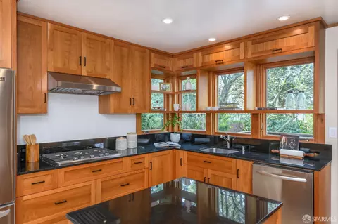 Kitchen - 130 Vasquez Ave, San Francisco, CA 94127 photo 4 of 6