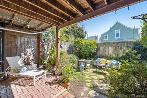 Exterior - 461 Anderson St, San Francisco, CA 94110 photo 7 of 12