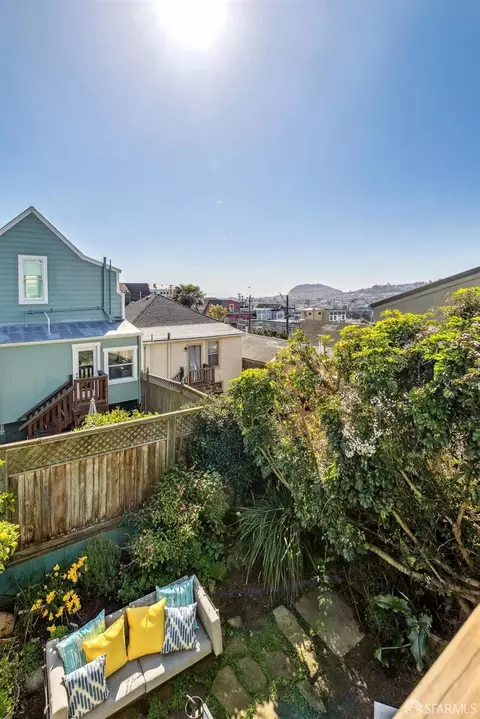 Other - 461 Anderson St, San Francisco, CA 94110 photo 4 of 8