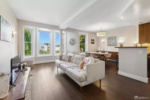 Living - 514 Clipper St, San Francisco, CA 94114 photo 1 of 5