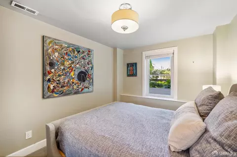 Bedroom - 514 Clipper St, San Francisco, CA 94114 photo 3 of 7