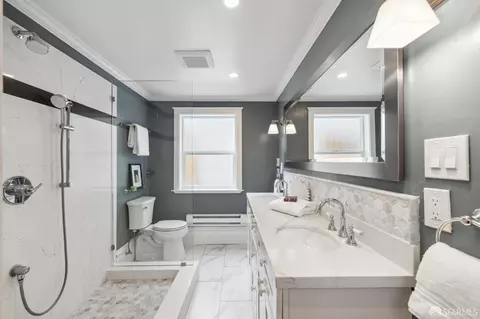 Bath - 854 43rd Ave, San Francisco, CA 94121 photo 4 of 5