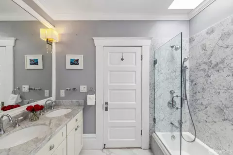 Bath - 854 43rd Ave, San Francisco, CA 94121 photo 2 of 5
