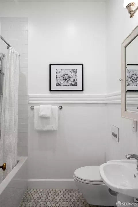 Bath - 3265 20th St, San Francisco, CA 94110 photo 1 of 2