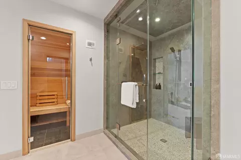 Bath - 266 Pacheco St, San Francisco, CA 94116 photo 1 of 8