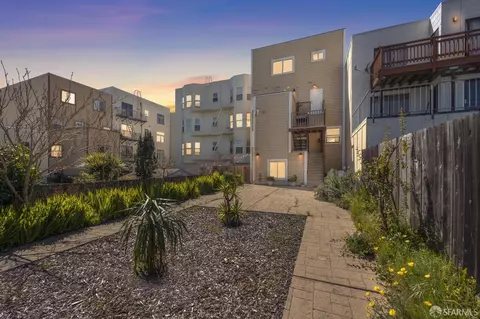 Exterior - 574 26th Ave #4, San Francisco, CA 94121 photo 10 of 11