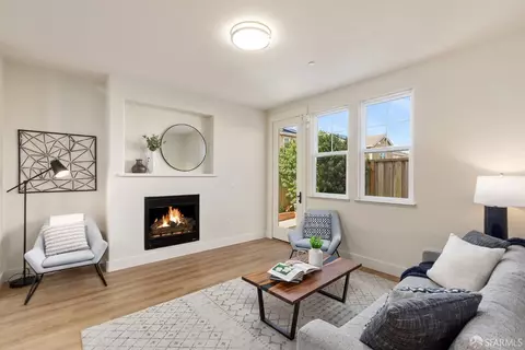Living - 119 Cypress St, Pacifica, CA 94044 photo 3 of 4