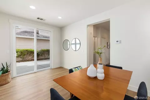 Dining - 119 Cypress St, Pacifica, CA 94044 photo 1 of 1