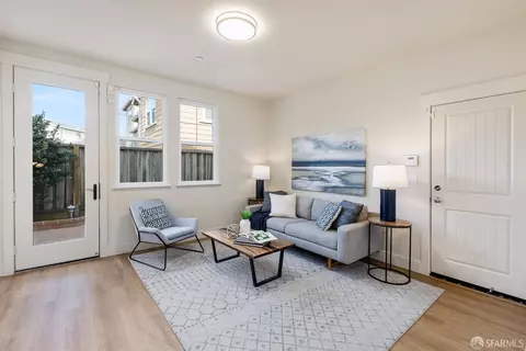 Living - 119 Cypress St, Pacifica, CA 94044 photo 4 of 4