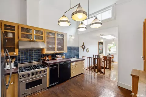 Kitchen - 1905 Baker St, San Francisco, CA 94115 photo 2 of 3