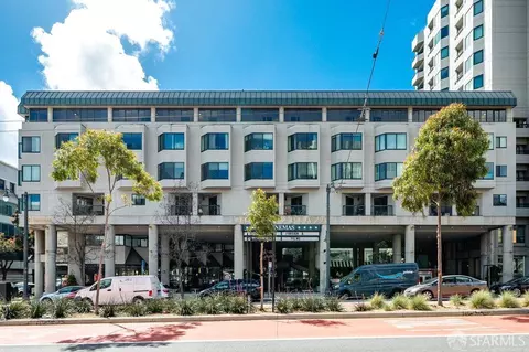 Exterior - 601 Van Ness Ave #70, San Francisco, CA 94102 photo 12 of 14