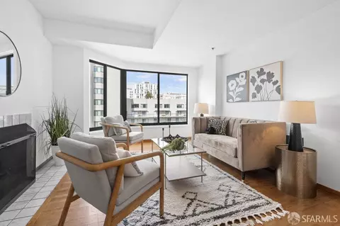 Living - 601 Van Ness Ave #70, San Francisco, CA 94102 photo 2 of 5
