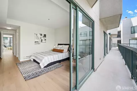 Bedroom - 601 Van Ness Ave #70, San Francisco, CA 94102 photo 6 of 10