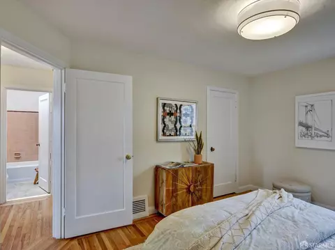 Bedroom - 2438 43rd Ave, San Francisco, CA 94116 photo 5 of 6