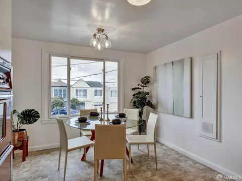 Dining - 2438 43rd Ave, San Francisco, CA 94116 photo 1 of 1