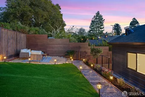 Exterior - 211 Purdue Ave, Kensington, CA 94708 photo 9 of 10