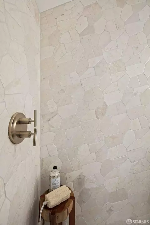 Bath - 211 Purdue Ave, Kensington, CA 94708 photo 5 of 5