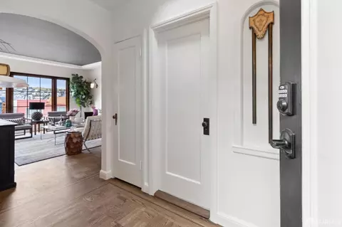 Entry Way - 393 Sweeny St, San Francisco, CA 94134 photo 1 of 5