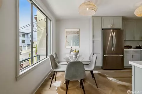 Dining - 2422 45th Ave, San Francisco, CA 94116 photo 4 of 6