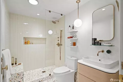 Bath - 1509 Sanchez St, San Francisco, CA 94131 photo 1 of 3
