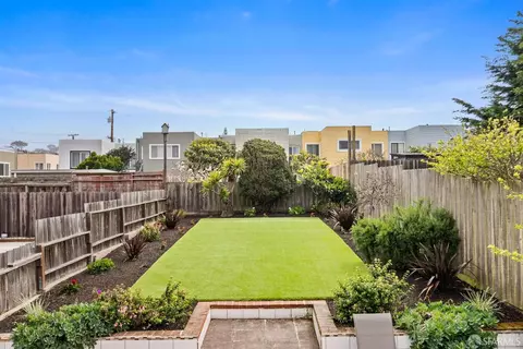 Exterior - 1822 43rd Ave, San Francisco, CA 94122 photo 4 of 22