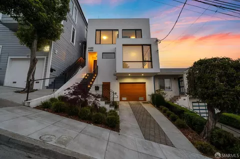 4468 24th St, San Francisco, CA 94114
