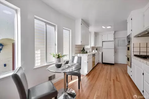 Kitchen - 2359 15th Ave, San Francisco, CA 94116 photo 2 of 4