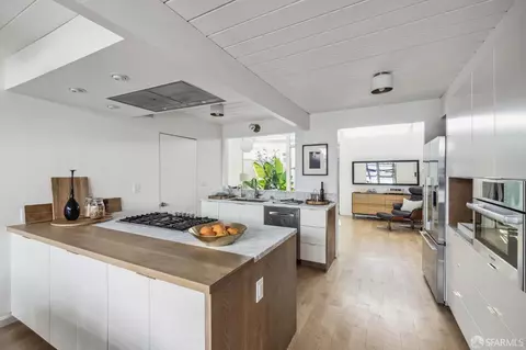 Kitchen - 1005 Duncan St, San Francisco, CA 94131 photo 2 of 4
