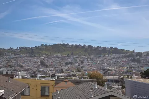 View/Area - 66 Lobos St, San Francisco, CA 94112 photo 2 of 4