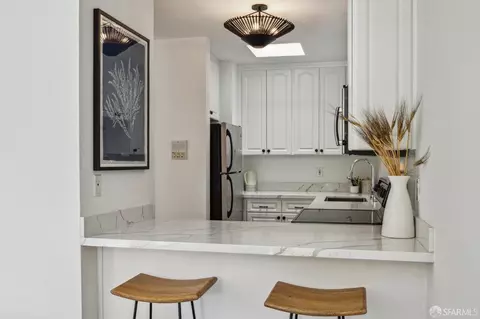 Kitchen - 33 Midway St #302, San Francisco, CA 94133 photo 1 of 3