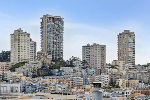 View/Area - 33 Midway St #302, San Francisco, CA 94133 photo 2 of 5