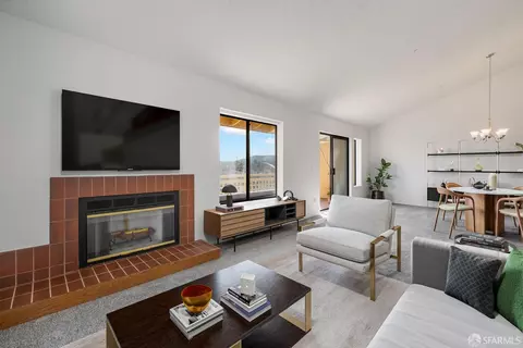 207 Oak Ct #207, Daly City, CA 94014