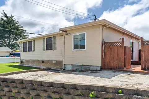 Exterior - 1220 Peralta Rd, Pacifica, CA 94044 photo 8 of 9