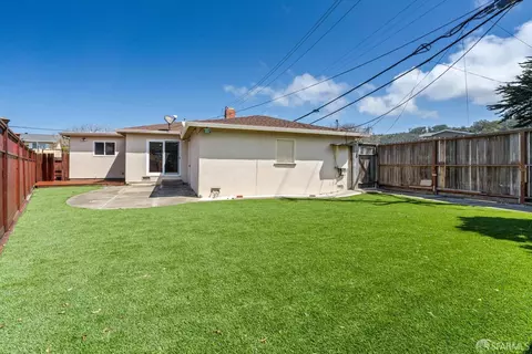 Exterior - 1220 Peralta Rd, Pacifica, CA 94044 photo 3 of 9