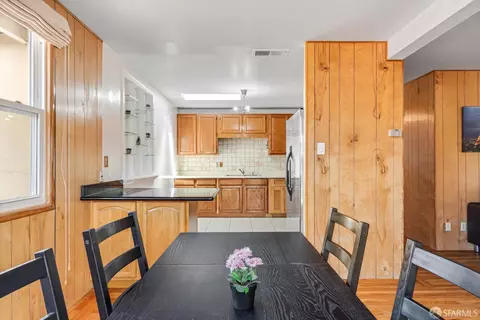 Dining - 1220 Peralta Rd, Pacifica, CA 94044 photo 3 of 3