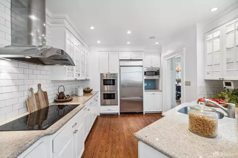 1700 Vallejo St, San Francisco, CA 94123 photo 17